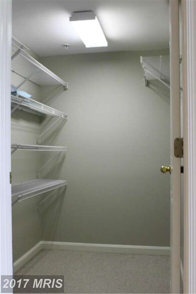 2489 Quick St unit 102, Herndon, VA 20171 - photo 4