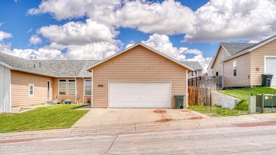 324 Westhills Loop-2