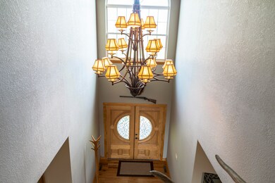 Inside Pic 09