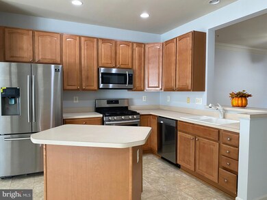 12042 Chestnut Glen Rd, Clarksburg, MD 20871 - photo 7