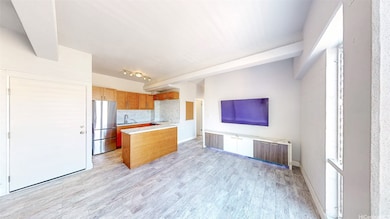 1096 S Beretania St unit 301, Honolulu, HI 96814 - photo 2