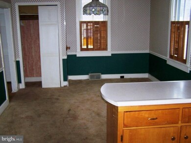 324 S Market Ave, Mount Joy, PA 17552 - photo 6