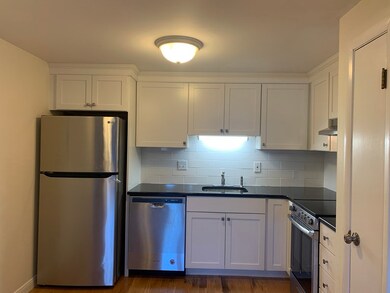 2 Old Colony Ln unit 3, Arlington, MA 02476 - photo 2