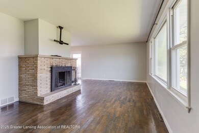 3508 Springbrook Ln, Lansing, MI 48917 - photo 6