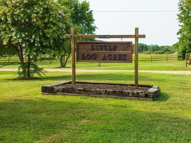 WELCOME TO LITTLE LOG ACRES