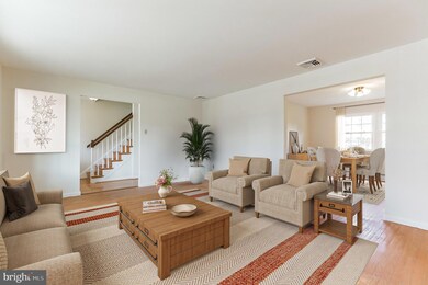 181 Fletcher Dr, Morrisville, PA 19067 - photo 5