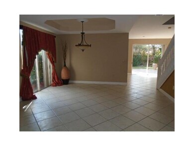 10734 NW 70th St, Doral, FL 33178 - photo 3