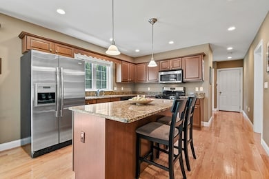 3 West Ave, Hudson, MA 01749 - photo 4