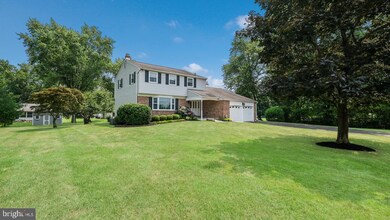 2209 Briar Patch Ln, Hatfield, PA 19440 - photo 2