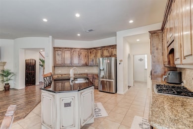 9823 Carriage Hill Ln, Frisco, TX 75035 - photo 7