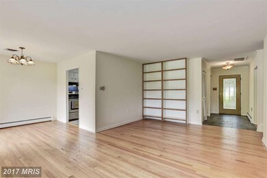 15701 Norman Dr, North Potomac, MD 20878 - photo 5