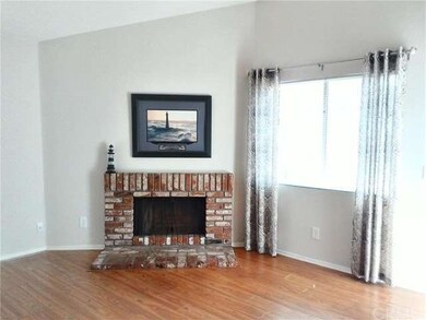 FIREPLACE IN LIVING ROOM
