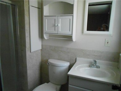 5122 Monrovia St, Shawnee, KS 66216 - photo 4