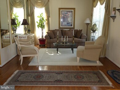 101 Achsah Dr, Owings Mills, MD 21117 - photo 5