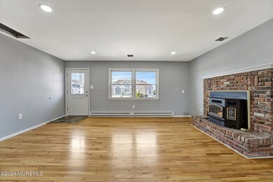 1210 Plover Ct, Forked River, NJ 08731 - photo 3