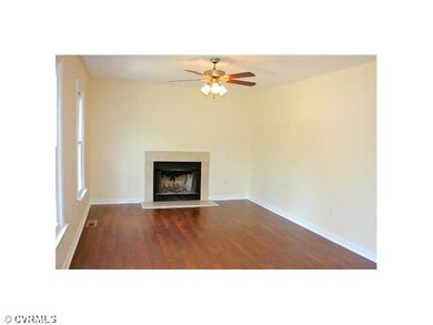 Den/Family/Great Room - Beautiful living room with