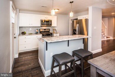 569 Lucia Ave, Baltimore, MD 21229 - photo 2