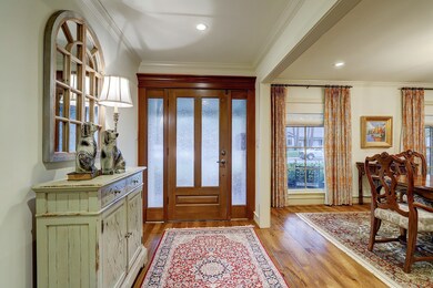 10022 Candlewood Dr, Houston, TX 77042 - photo 4