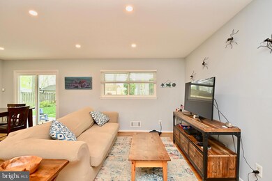 14017 Bauer Dr, Rockville, MD 20853 - photo 6