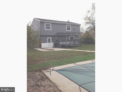 405 Cherokee Dr, Browns Mills, NJ 08015 - photo 6