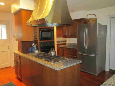 47 Garrison Rd, Queensbury, NY 12804 - photo 4