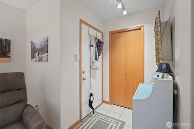 627 W Horton Way unit 215, Bellingham, WA 98226 - photo 6