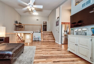 22 Sierra Ct, Lake In the Hills, IL 60156 - photo 6