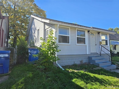 8276 Orchard Ave, Warren, MI 48089 - photo 3