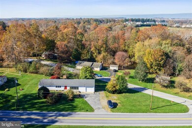 4021 Sycamore Grove Rd, Chambersburg, PA 17202 - photo 6