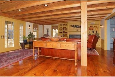 9 Old Common Rd, Sutton, MA 01590 - photo 6