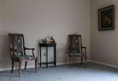 227 Poplar Dr, Reading, PA 19606 - photo 7