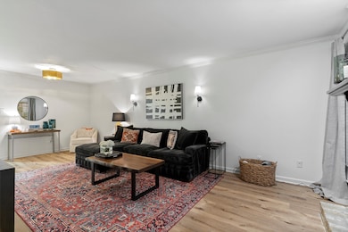 10803 Sandpiper Ln unit 8, Dallas, TX 75230 - photo 3