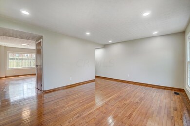 422 Pamlico St unit 7, Columbus, OH 43228 - photo 4