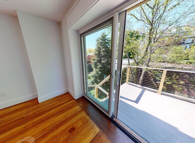 15 Colbourne Crescent unit 3, Brookline, MA 02445 - photo 5