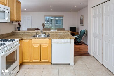 03-Kitchen