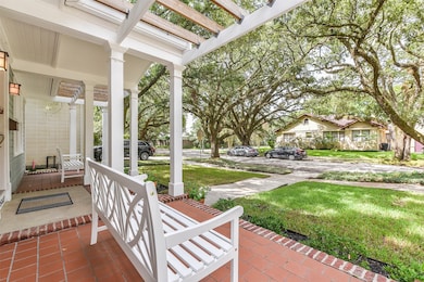 2513 Yupon St, Houston, TX 77006 - photo 5