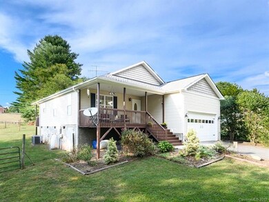 164 Martin Branch Rd, Leicester, NC 28748 - photo 3