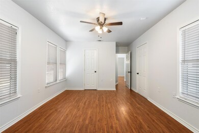 314 E Oak St, Weatherford, TX 76086 - photo 5