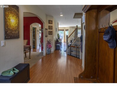 231 E 16th St, Lafayette, OR 97127 - photo 5