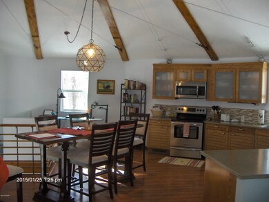 134 Apple Dr, Milford, PA 18337 - photo 6