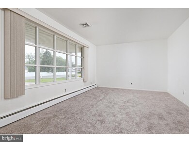 1028 Jessup Rd, West Deptford, NJ 08086 - photo 5