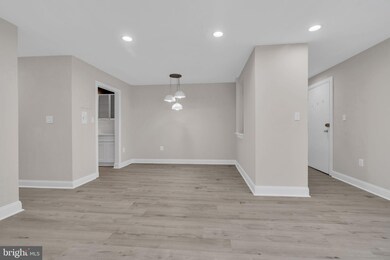 10722 West Dr unit 101, Fairfax, VA 22030 - photo 6