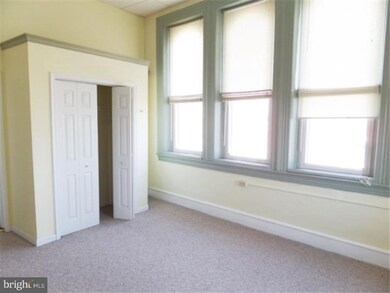 10 S Reading Ave unit 3C, Boyertown, PA 19512 - photo 2