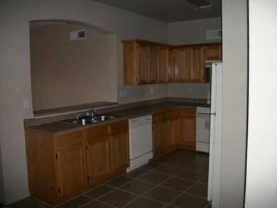 756 Desert Silver Dr, Horizon City, TX 79928 - photo 3