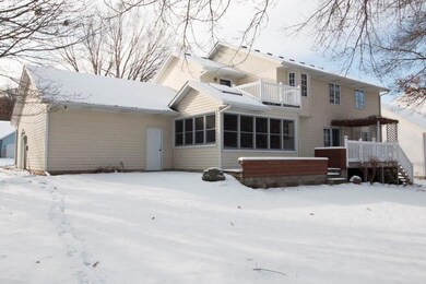 3406 Leslie Ln, Eau Claire, WI 54703 - photo 2