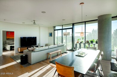 208 W PORTLAND ST 460