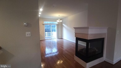 561 Odendhal Ave, Gaithersburg, MD 20877 - photo 4