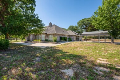 1227 Jackson Trail, Azle, TX 76020 - photo 4