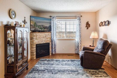 907 Independence Dr NW, Big Lake, MN 55309 - photo 5