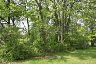 626 Kenilworth Ave, Sheffield Lake, OH 44054 - photo 4